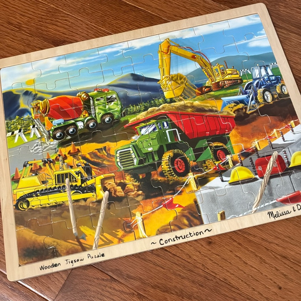 Melissa & Doug - TRUCKS WOODEN JIGSAW PUZZLE